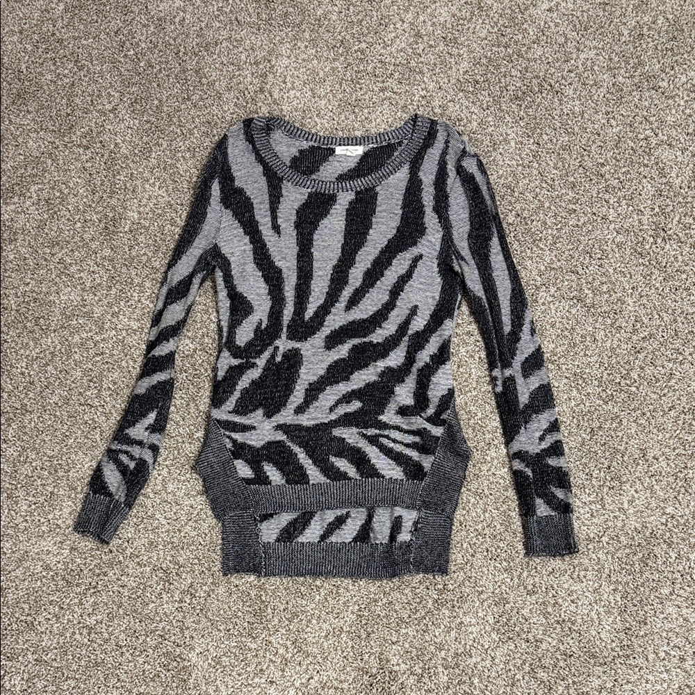 silence + noise Black and Gray Zebra Scoop-Neck Sweater
